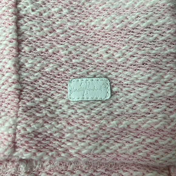7 For All Mankind Girl Toddler Pink Sweater - Picture 4 of 8